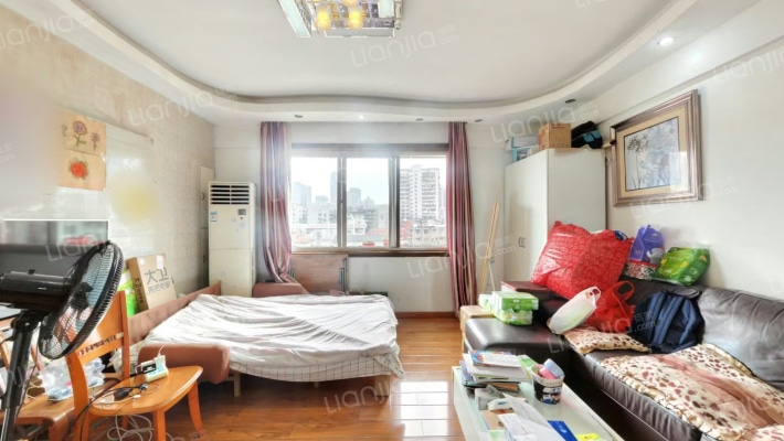 华顺公寓二手房实景图