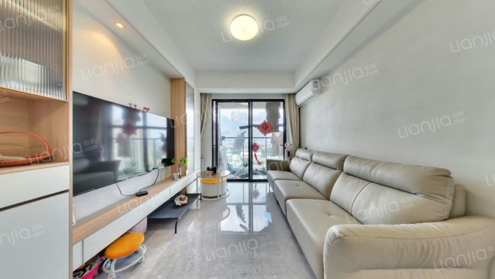 怡瑞达云秀府二手房实景图