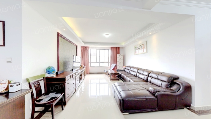 弘信观湖二手房实景图