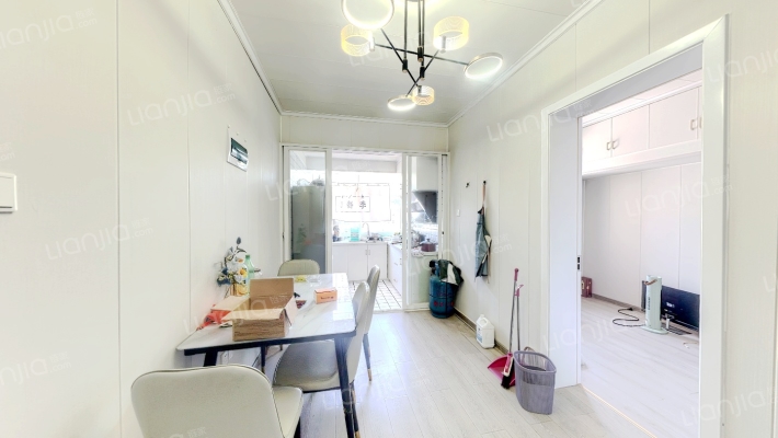 塔坞山10号二手房实景图