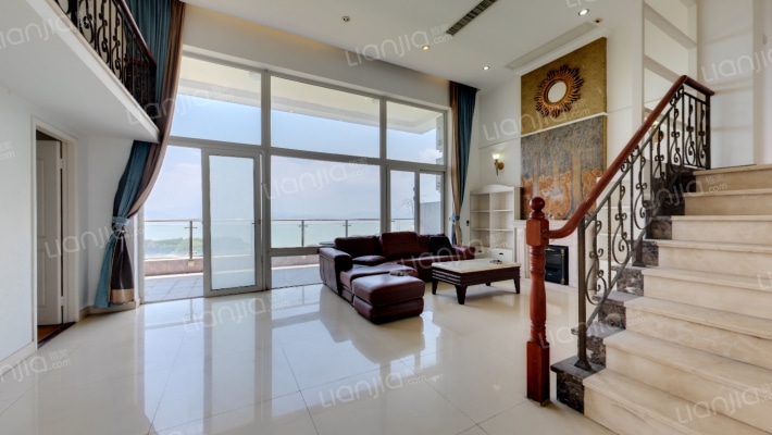 纯海岸二手房实景图