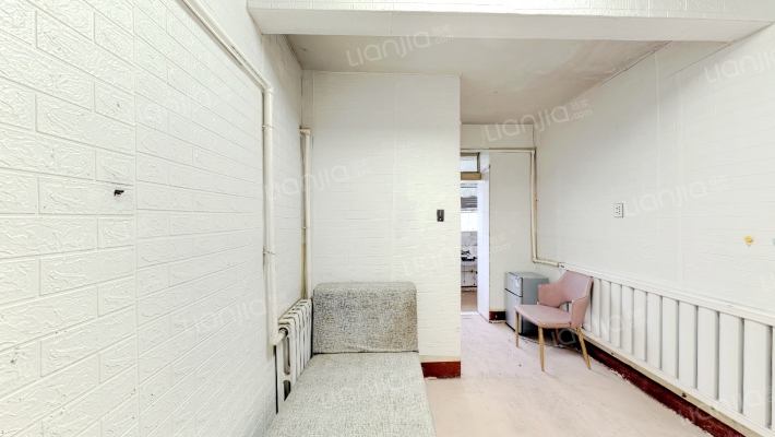 中铁十七局一处东院二手房实景图