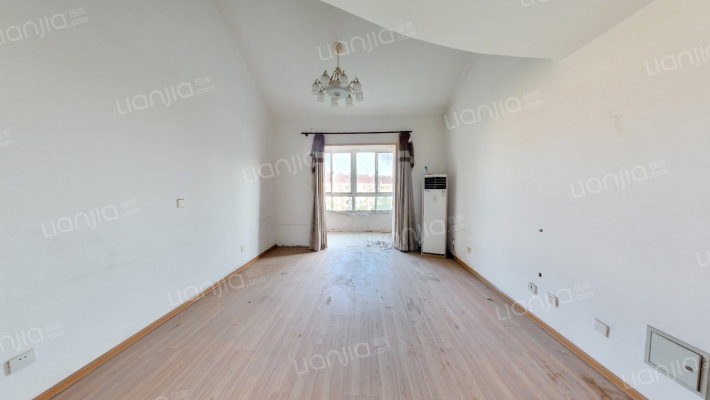 岭泽里二手房实景图