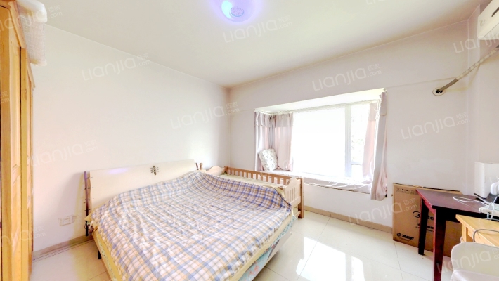 海天名阁二手房实景图