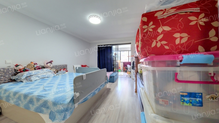 南丹公寓二手房实景图