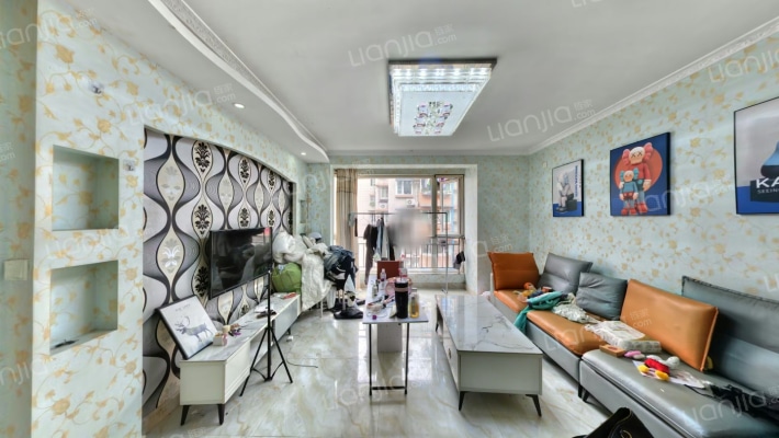 公交苑二手房实景图