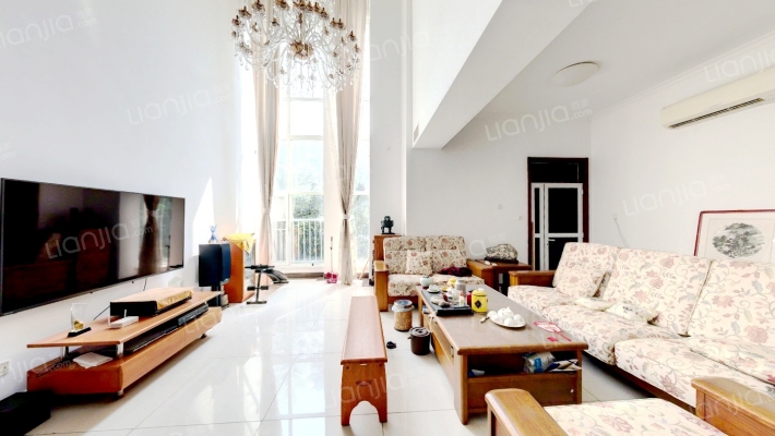 鲁信蟠龙山花园二手房实景图