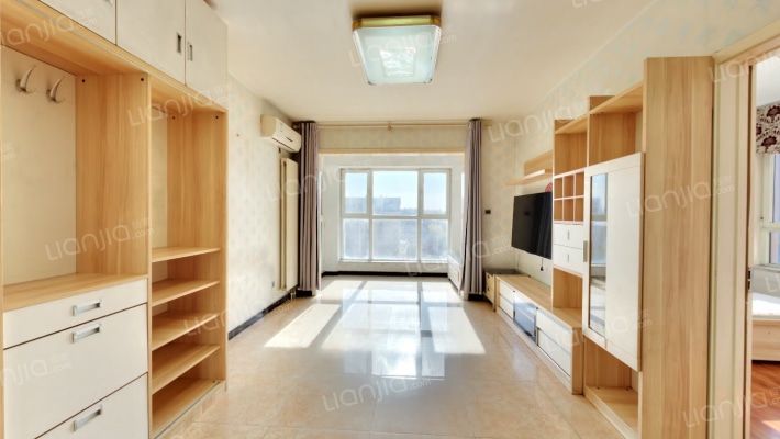 金地仰山西区二手房实景图