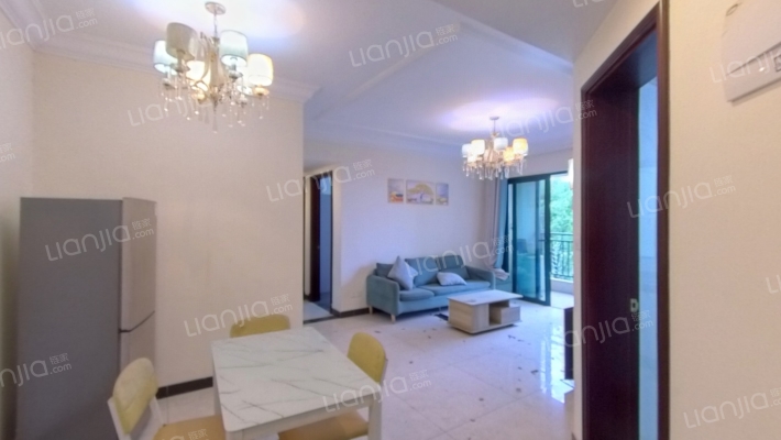 恒大绿洲二手房实景图