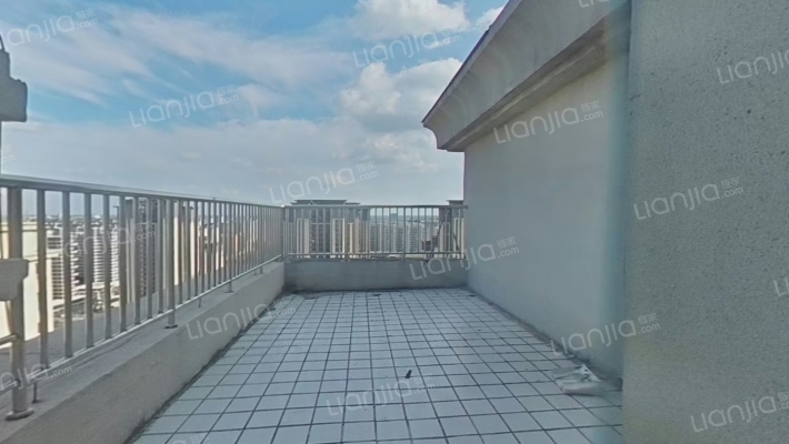 金科九号公馆二手房实景图