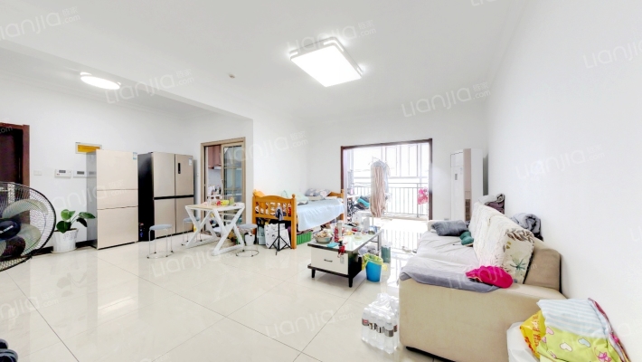 盛唐国际二手房实景图