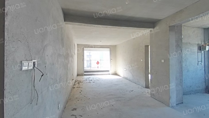 常绿林溪天悦二手房实景图