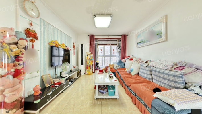 保利花园B区二手房实景图