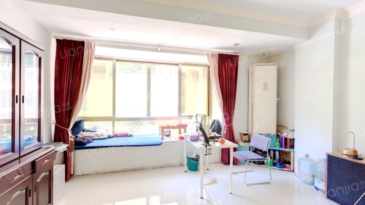 中央花园二手房实景图