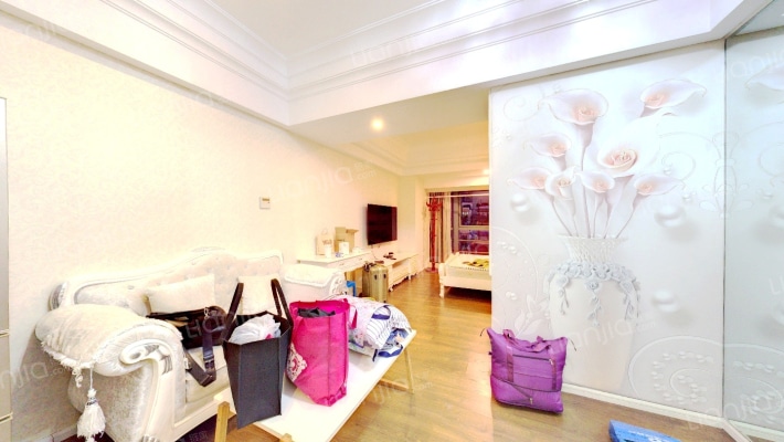 泊富国际广场二手房实景图