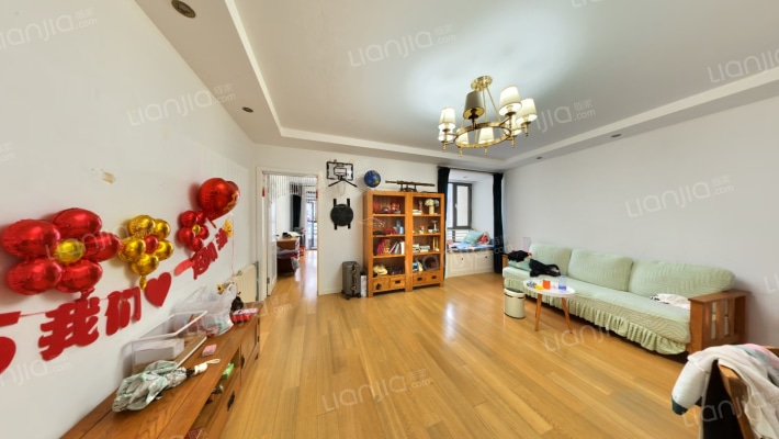 颐中银街二手房实景图