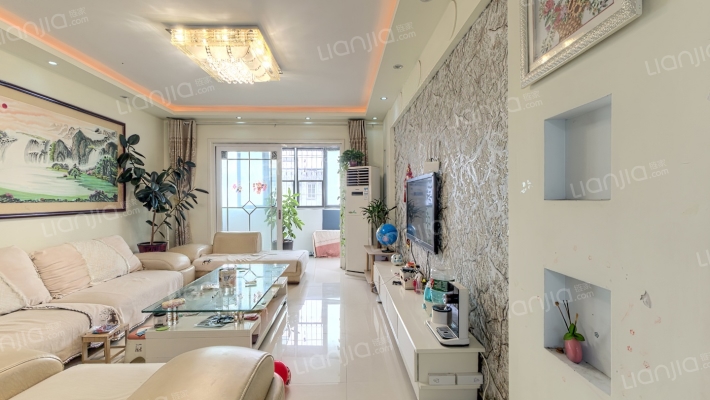 新美雅居二手房实景图