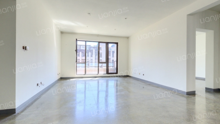 龙湖·水晶郦湾铂湾二手房实景图