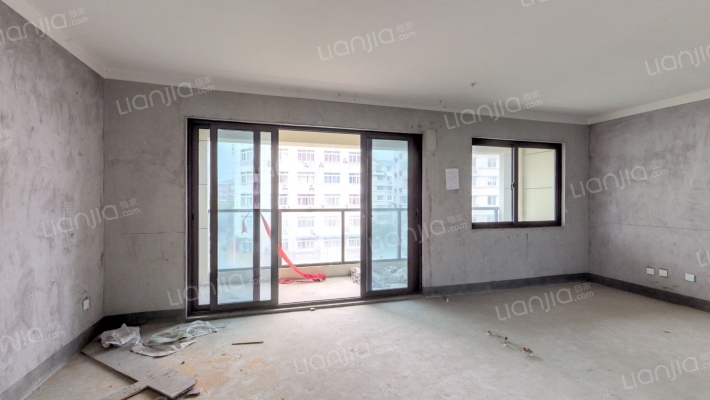 玖峰花苑二手房实景图