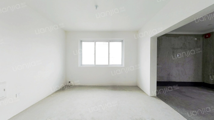 栖凤花苑三期二手房实景图