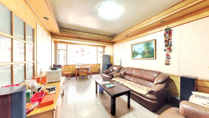 青年路313号二手房实景图