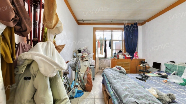 新源小区二手房实景图