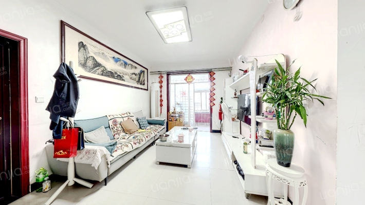 纬四路22号院二手房实景图