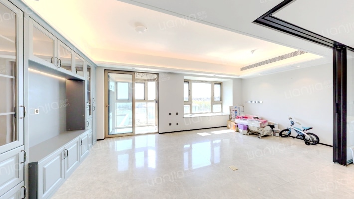 万科莱茵半岛二手房实景图