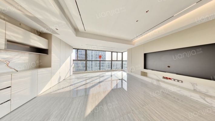 万科·颐和玲珑花园二手房实景图