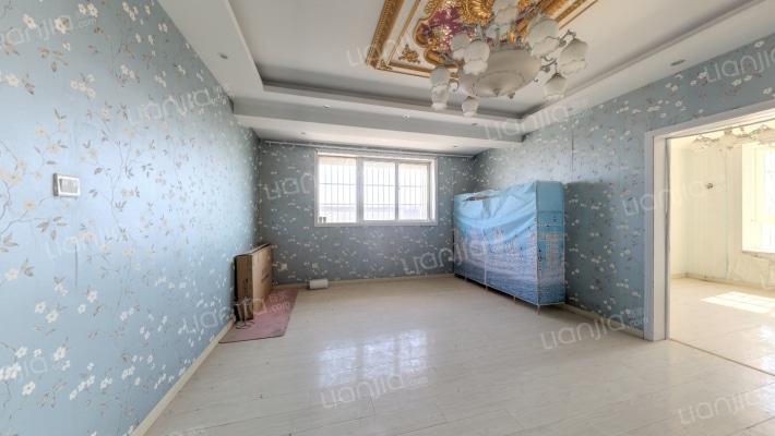 颐泰嘉园二手房实景图