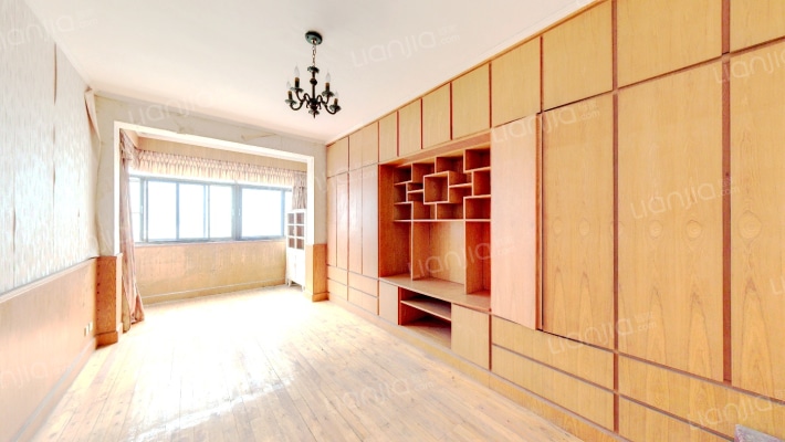 苜蓿园东街6号二手房实景图