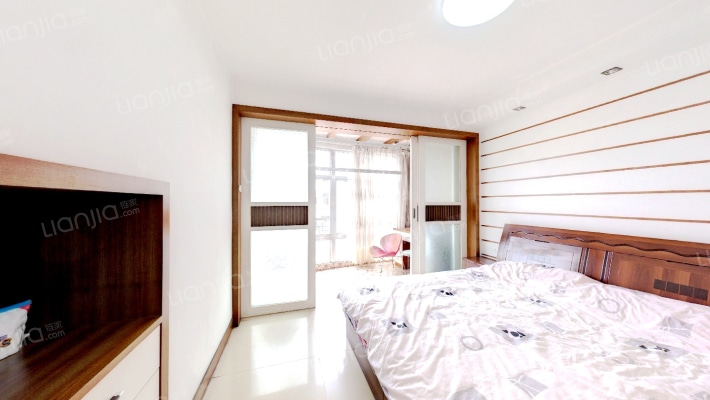 黄海花园西区二手房实景图