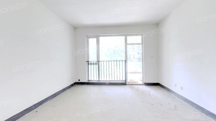 朋城远界二手房实景图