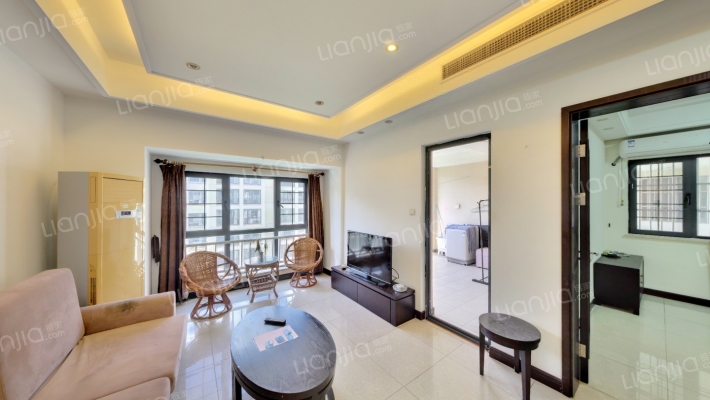 半岛蓝湾二手房实景图