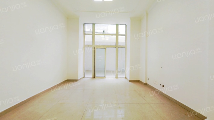 水畔经典二手房实景图