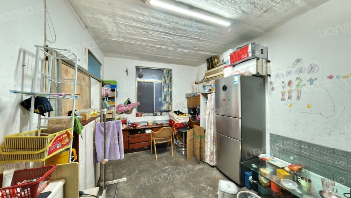 建国一巷38号二手房实景图