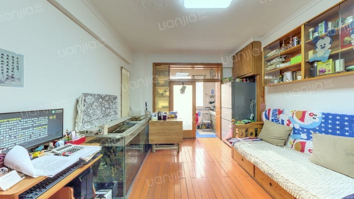 东特新居二手房实景图