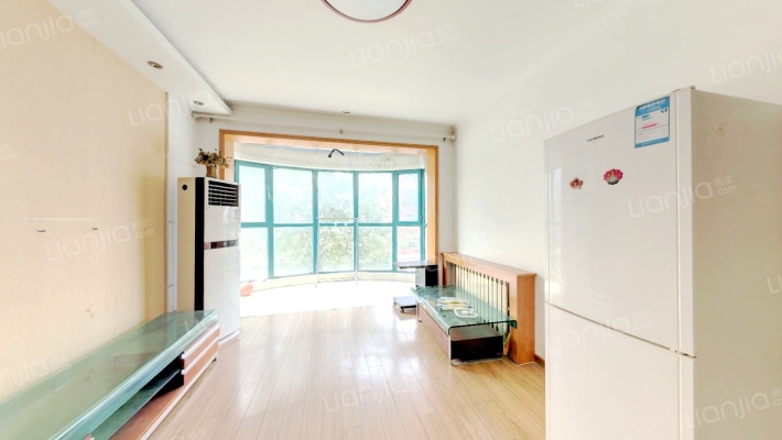 湖光山色家园二手房实景图