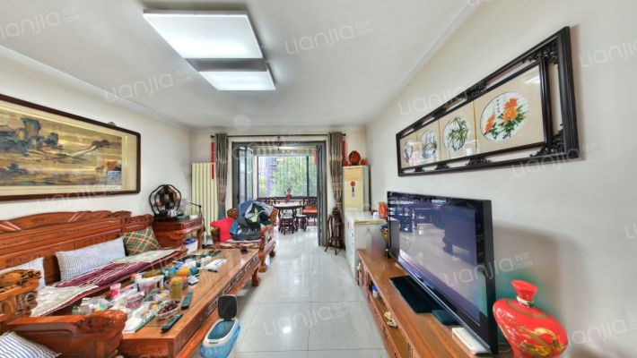 先春园泉春里二手房实景图