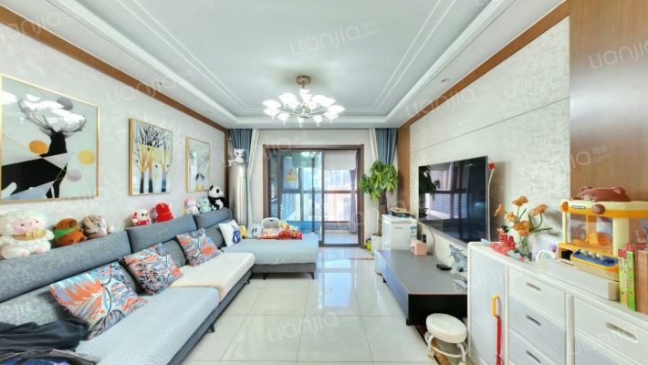 绿地澜庭二手房实景图