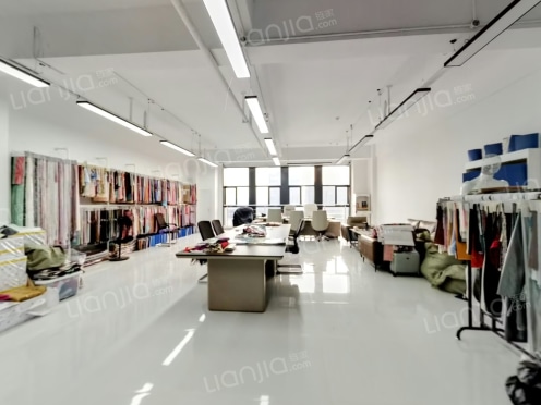 整租·蓝天市心广场 1室1厅 南