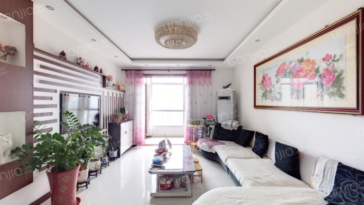 华郡新苑二手房实景图