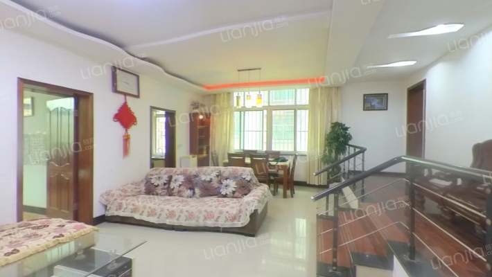 林申物业公司宿舍二手房实景图