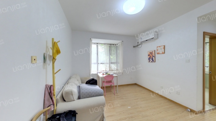 绿地康桥新苑二手房实景图