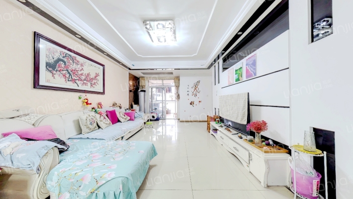 芷岸龙庭二手房实景图