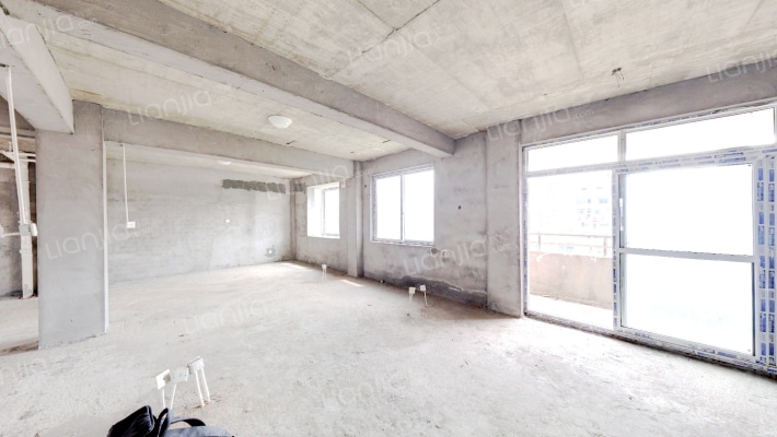 敖江站前小区B区二手房实景图