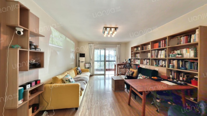 青春都市公寓二手房实景图