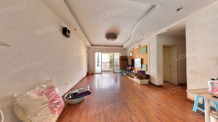 典雅森林花园二手房实景图