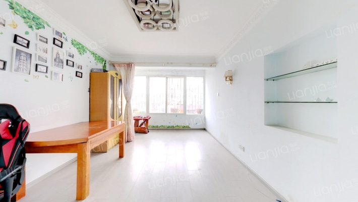 新迎小区八组团二手房实景图