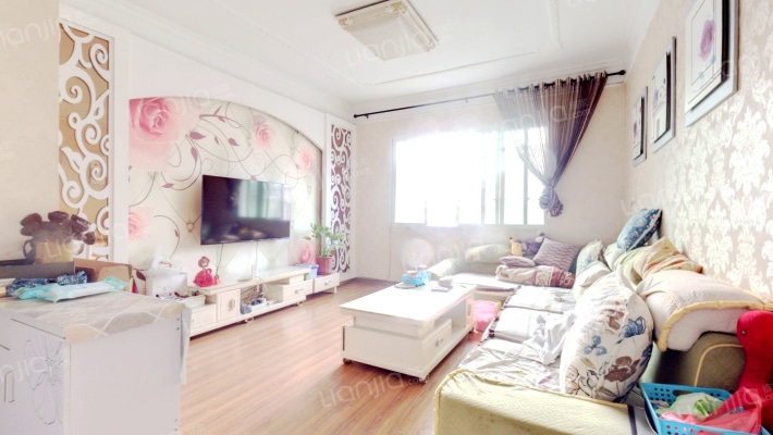 眉东小区二手房实景图